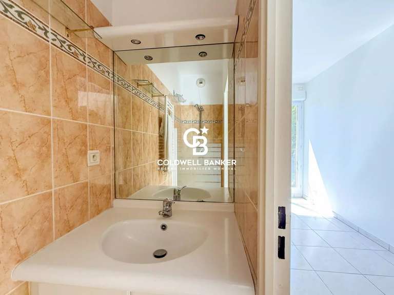Appartement Hyères - 3 chambres - 101m²