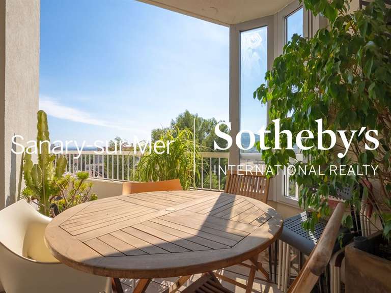 Appartement Hyères - 3 chambres - 107m²