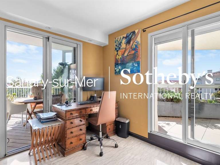 Appartement Hyères - 3 chambres - 107m²