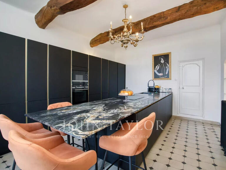 Château Hyères - 644m²