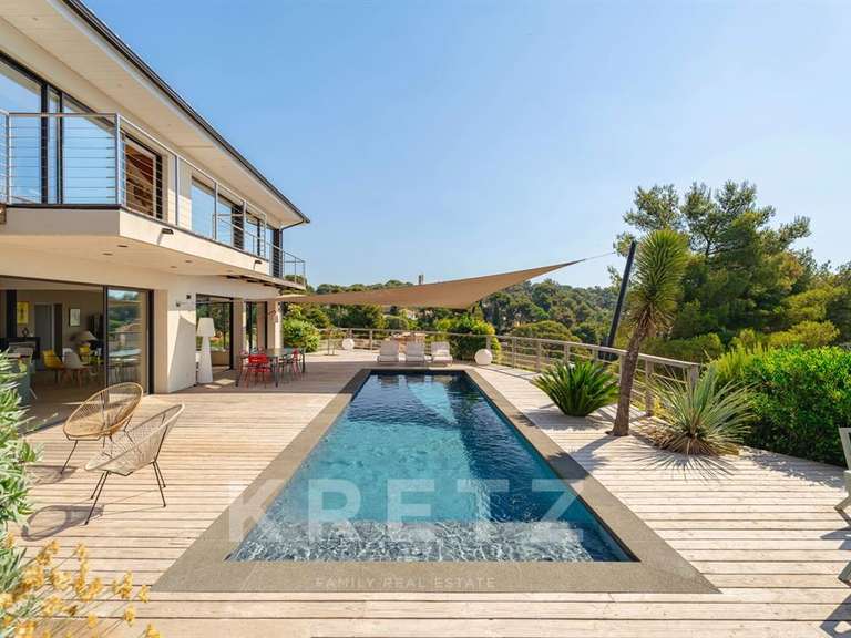 Maison Hyères - 7 chambres - 290m²