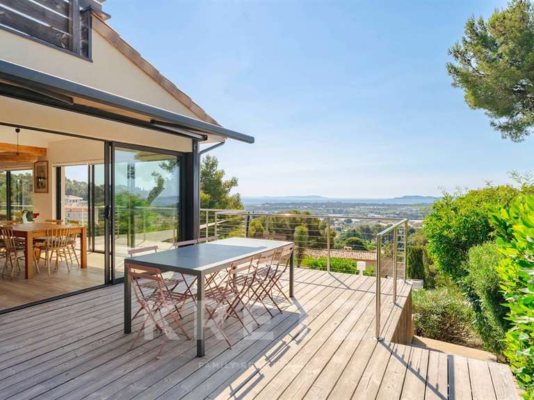 Maison Hyères - 7 chambres - 290m²