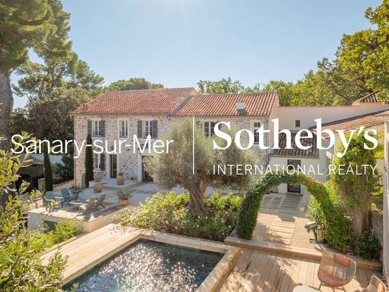 Maison Hyères - 6 chambres - 578m²