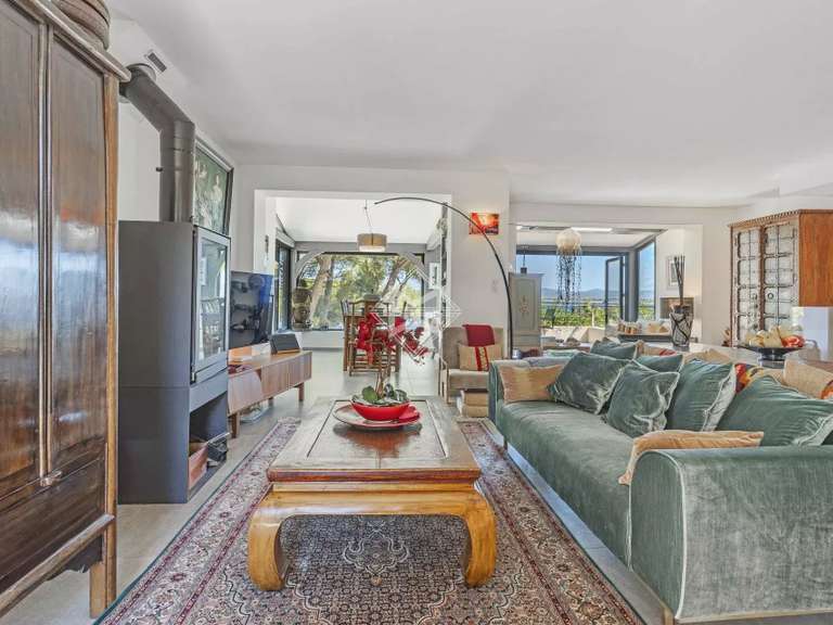 Villa with Sea view Hyères - 3 bedrooms - 200m²