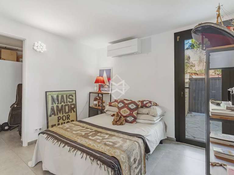 Villa with Sea view Hyères - 3 bedrooms - 200m²