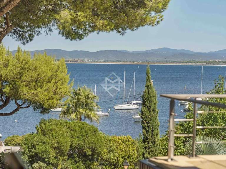 Villa with Sea view Hyères - 3 bedrooms - 200m²