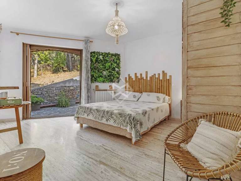 Villa Hyères - 7 bedrooms - 370m²