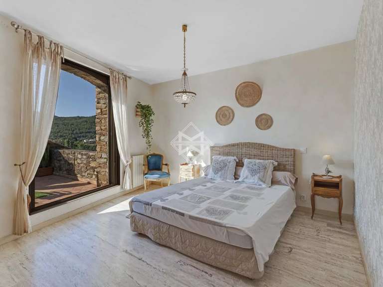 Villa Hyères - 7 bedrooms - 370m²