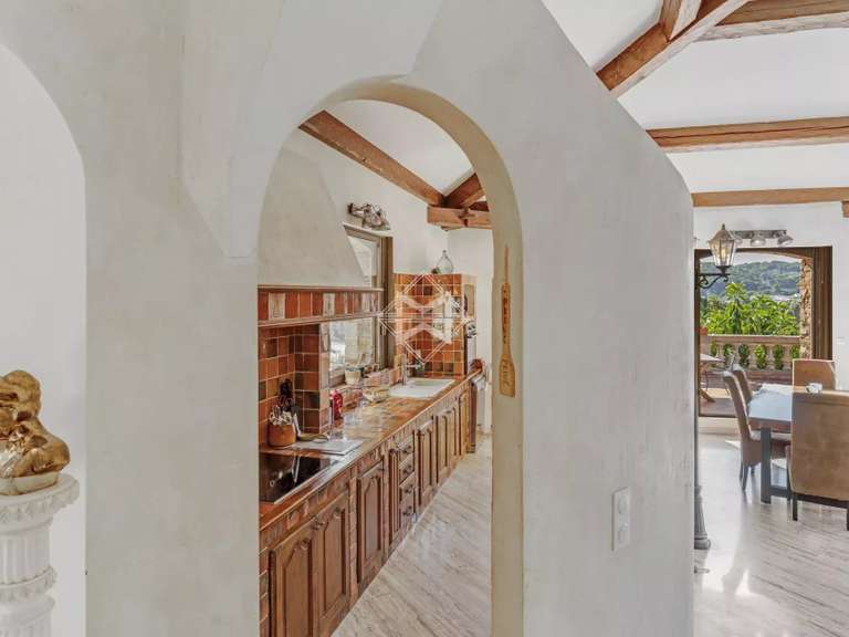 Villa Hyères - 7 bedrooms - 370m²