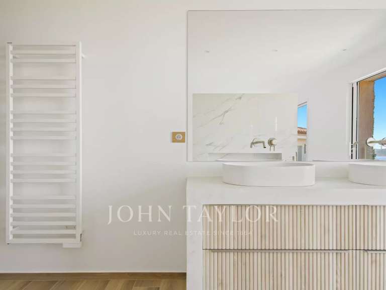 Villa with Sea view Hyères - 232m²