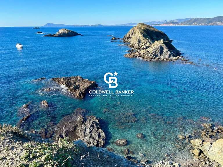 Villa with Sea view Hyères - 5 bedrooms - 163m²