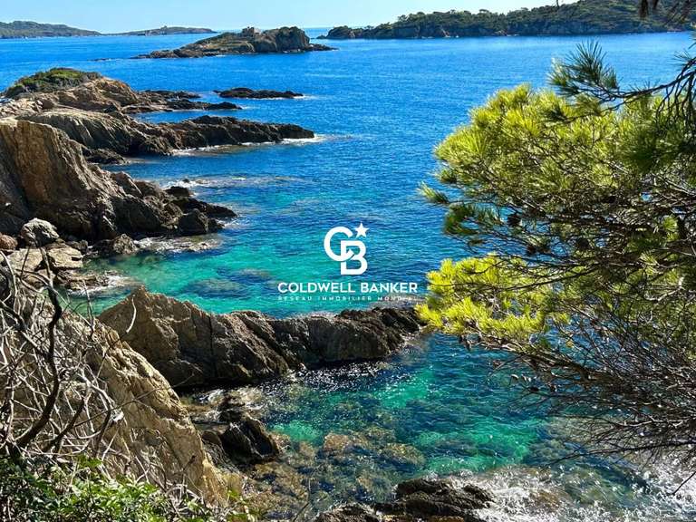 Villa with Sea view Hyères - 5 bedrooms - 174m²