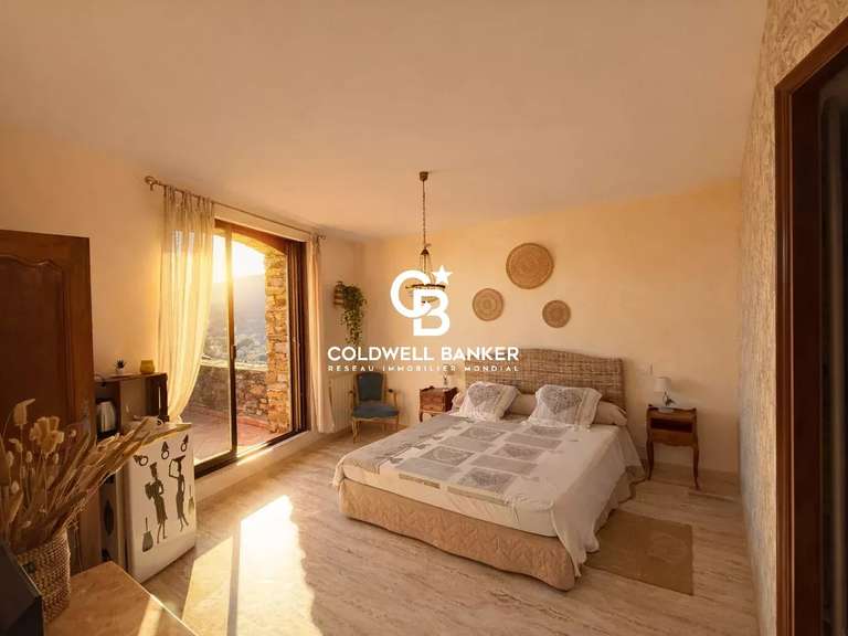 Villa Hyères - 7 bedrooms - 360m²