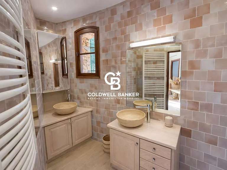 Villa Hyères - 7 bedrooms - 360m²