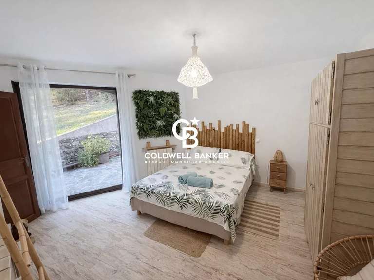 Villa Hyères - 7 bedrooms - 360m²