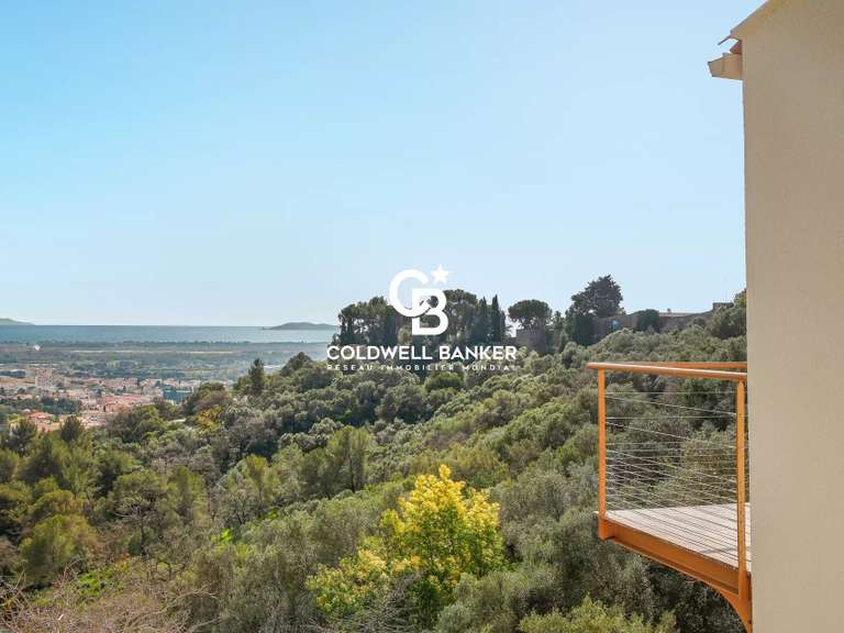 Villa with Sea view Hyères - 3 bedrooms - 136m²