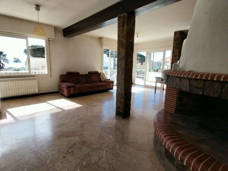 Villa avec Vue sur mer Hyères - 7 chambres - 233m²