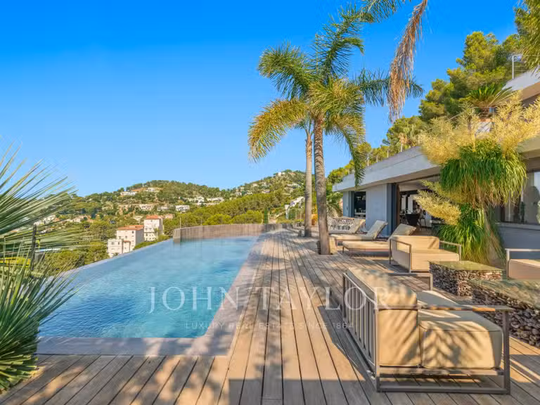 Villa avec Vue sur mer Hyères - 322m²