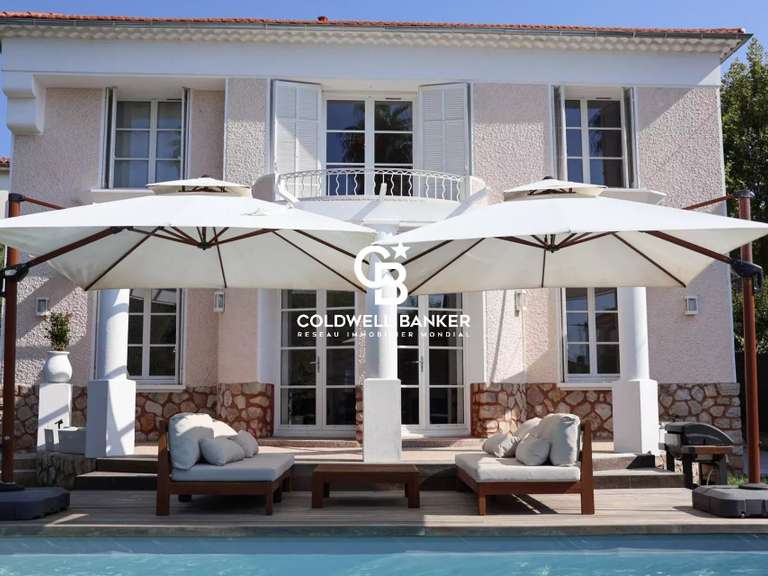 Villa Hyères - 4 bedrooms - 185m²