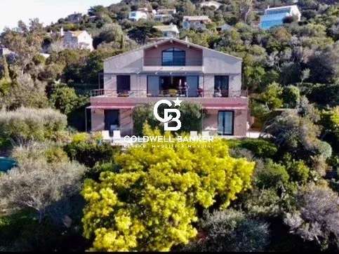 Maison avec Vue sur mer Ile-du-levant - 3 chambres - 120m²