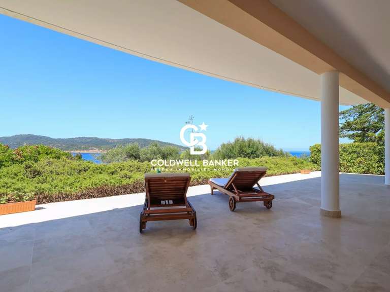 Villa with Sea view ile-du-levant - 3 bedrooms - 3842m²