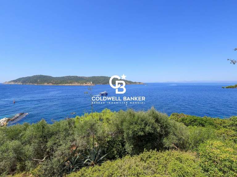 Villa with Sea view ile-du-levant - 3 bedrooms - 3842m²