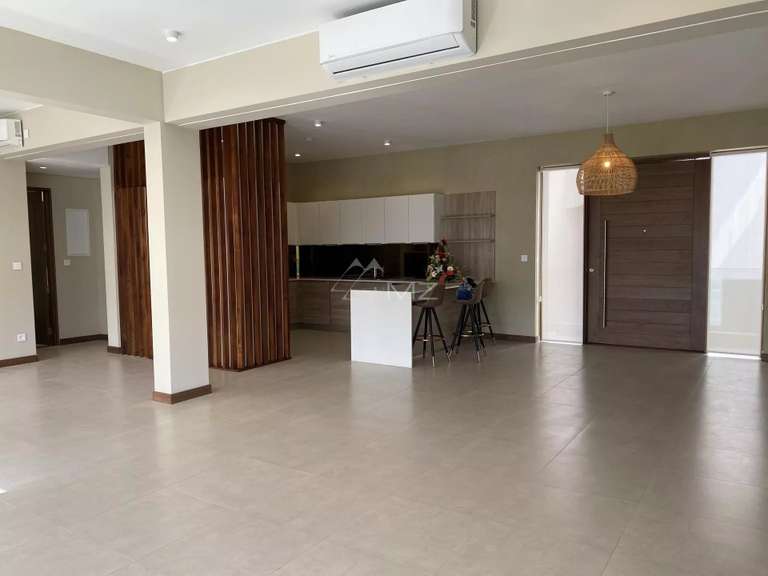 Apartment Mauritius - 3 bedrooms - 359m²