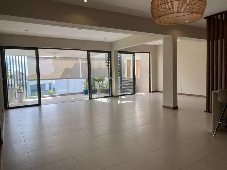Apartment Mauritius - 3 bedrooms - 359m²