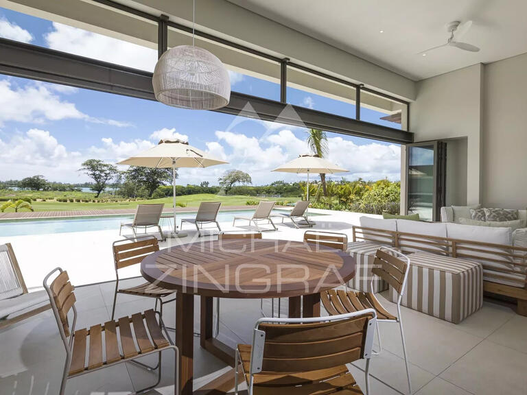 Sale House with Sea view Mauritius - 4 bedrooms