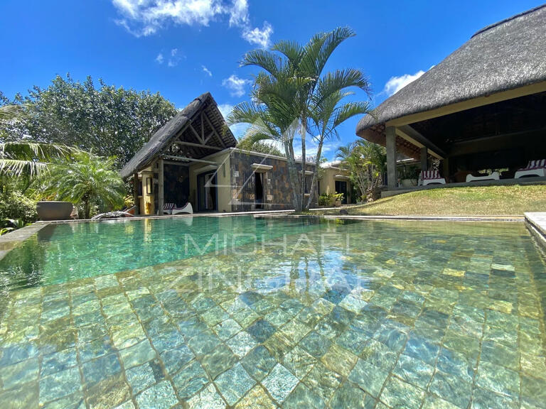 Sale House Mauritius - 4 bedrooms
