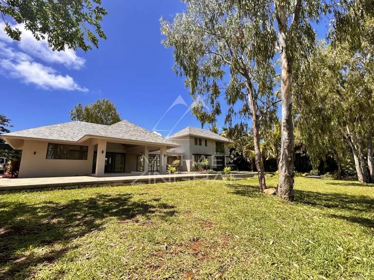 Villa Mauritius - 4 bedrooms - 441m²