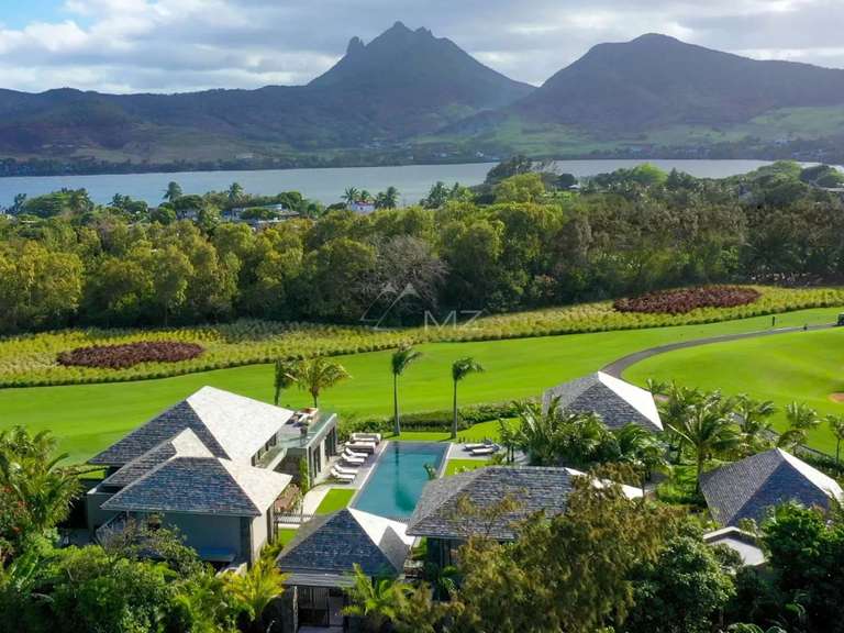 Villa Mauritius - 6 bedrooms - 903m²