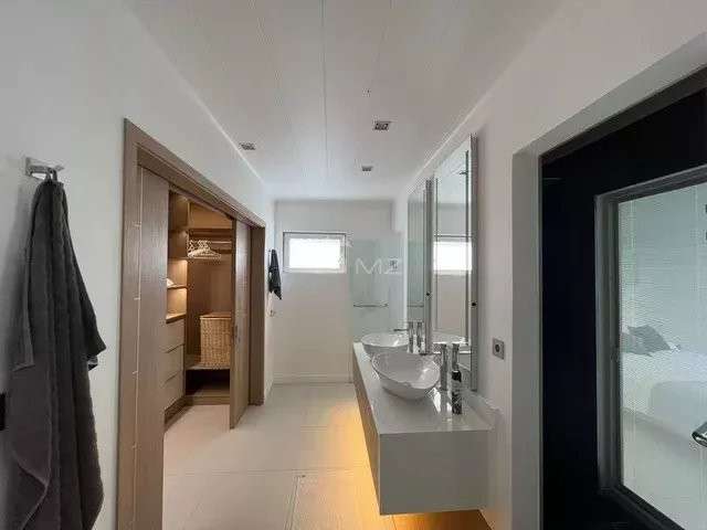 Villa Mauritius - 4 bedrooms - 238m²