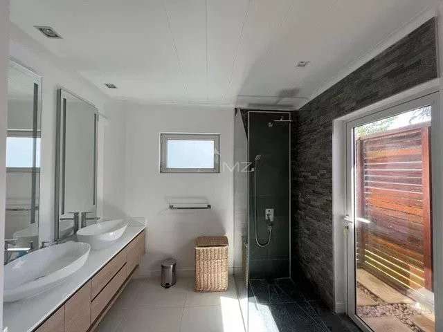 Villa Mauritius - 4 bedrooms - 238m²
