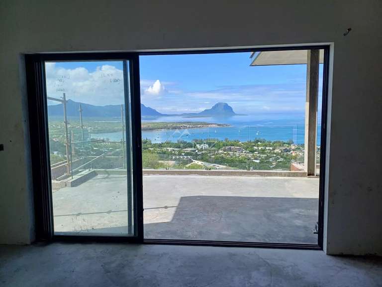 Villa Mauritius - 4 bedrooms - 582m²