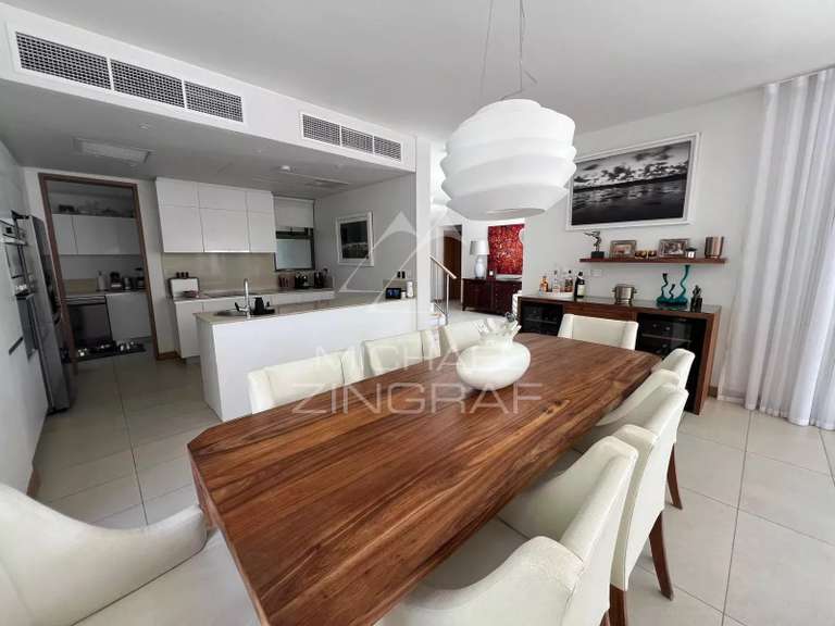 Villa Mauritius - 4 bedrooms - 323m²