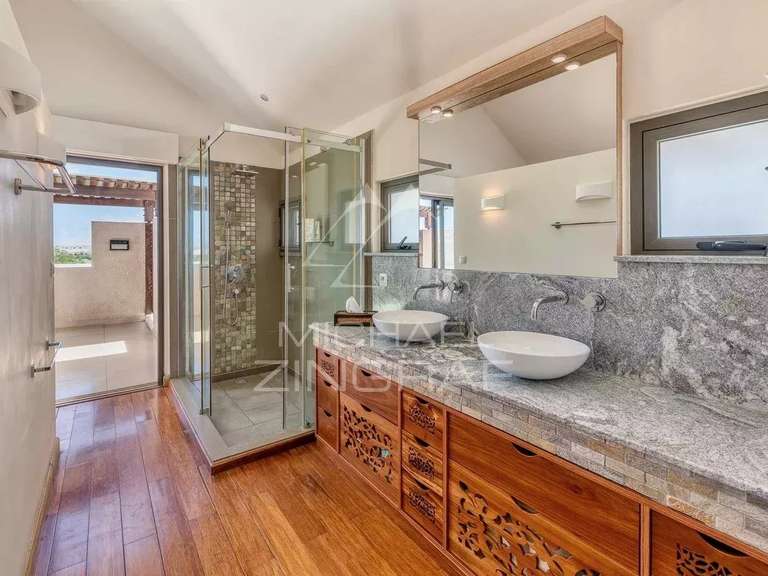 Villa Mauritius - 4 bedrooms - 380m²