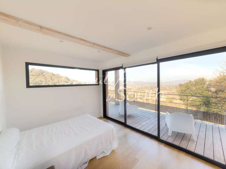 Maison Ille-sur-Têt - 5 chambres - 160m²