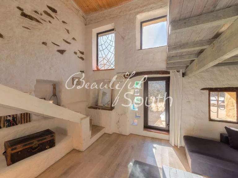 Maison Ille-sur-Têt - 5 chambres - 160m²