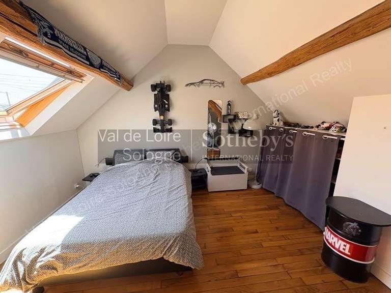 Maison Ingré - 6 chambres - 254m²