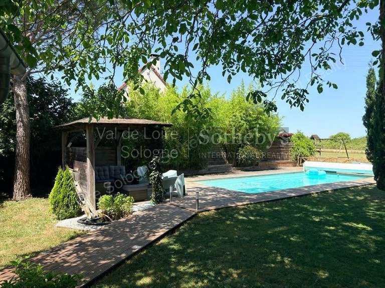 Maison Ingré - 6 chambres - 254m²