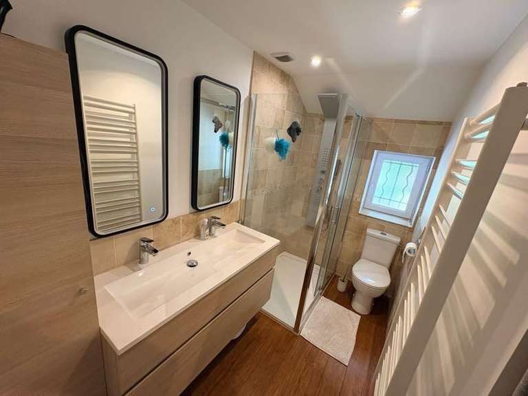 Maison Ingré - 6 chambres - 254m²