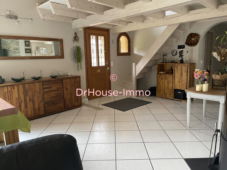 Villa Irigny - 5 chambres - 200m²