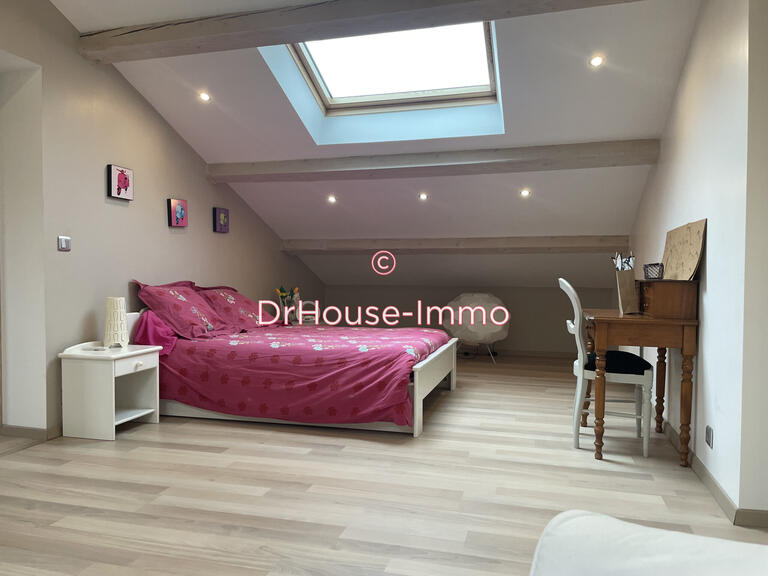 Villa Irigny - 5 chambres - 200m²