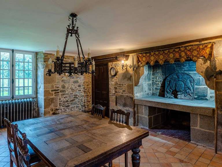 Maison Isigny-le-Buat - 7 chambres - 404m²