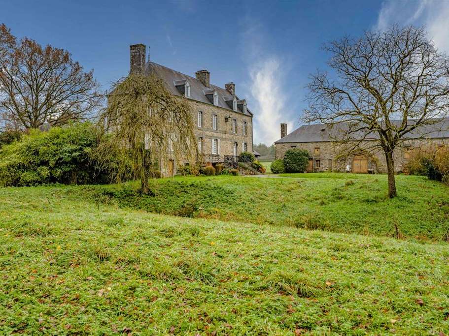 House Isigny-le-Buat