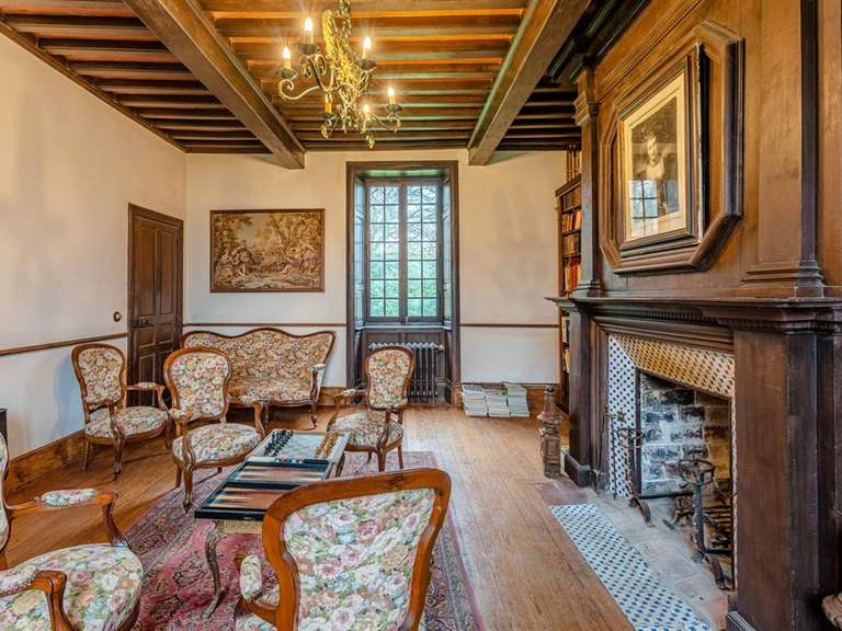 Maison Isigny-le-Buat - 7 chambres - 404m²