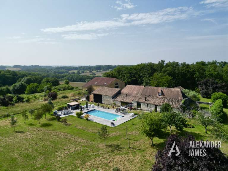 Maison Issigeac - 8 chambres - 360m²