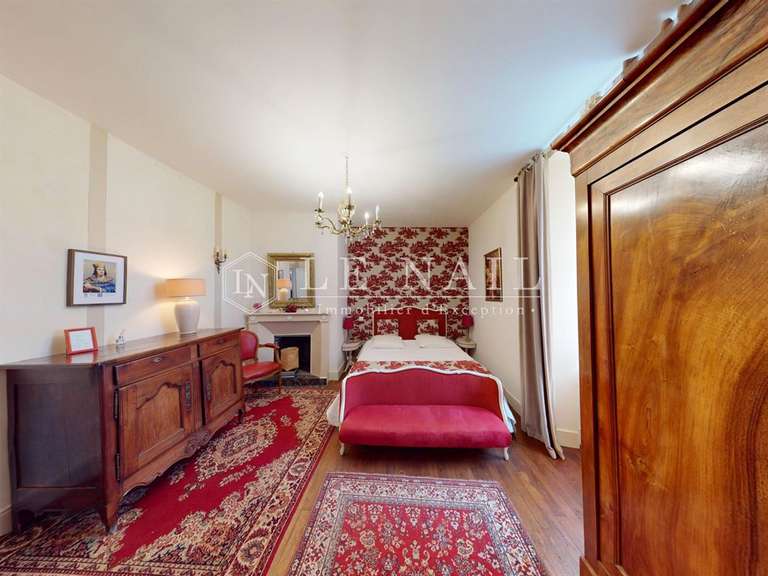 Hôtel particulier Issoudun - 6 chambres - 318m²