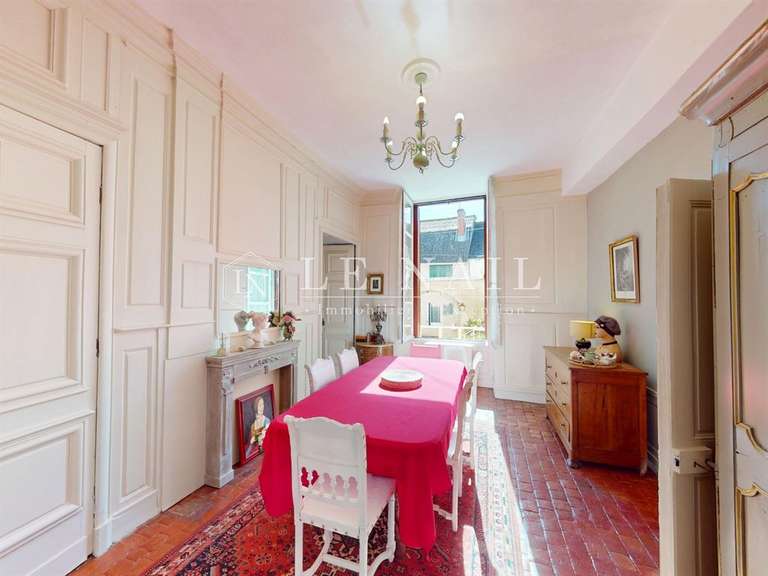 Hôtel particulier Issoudun - 6 chambres - 318m²
